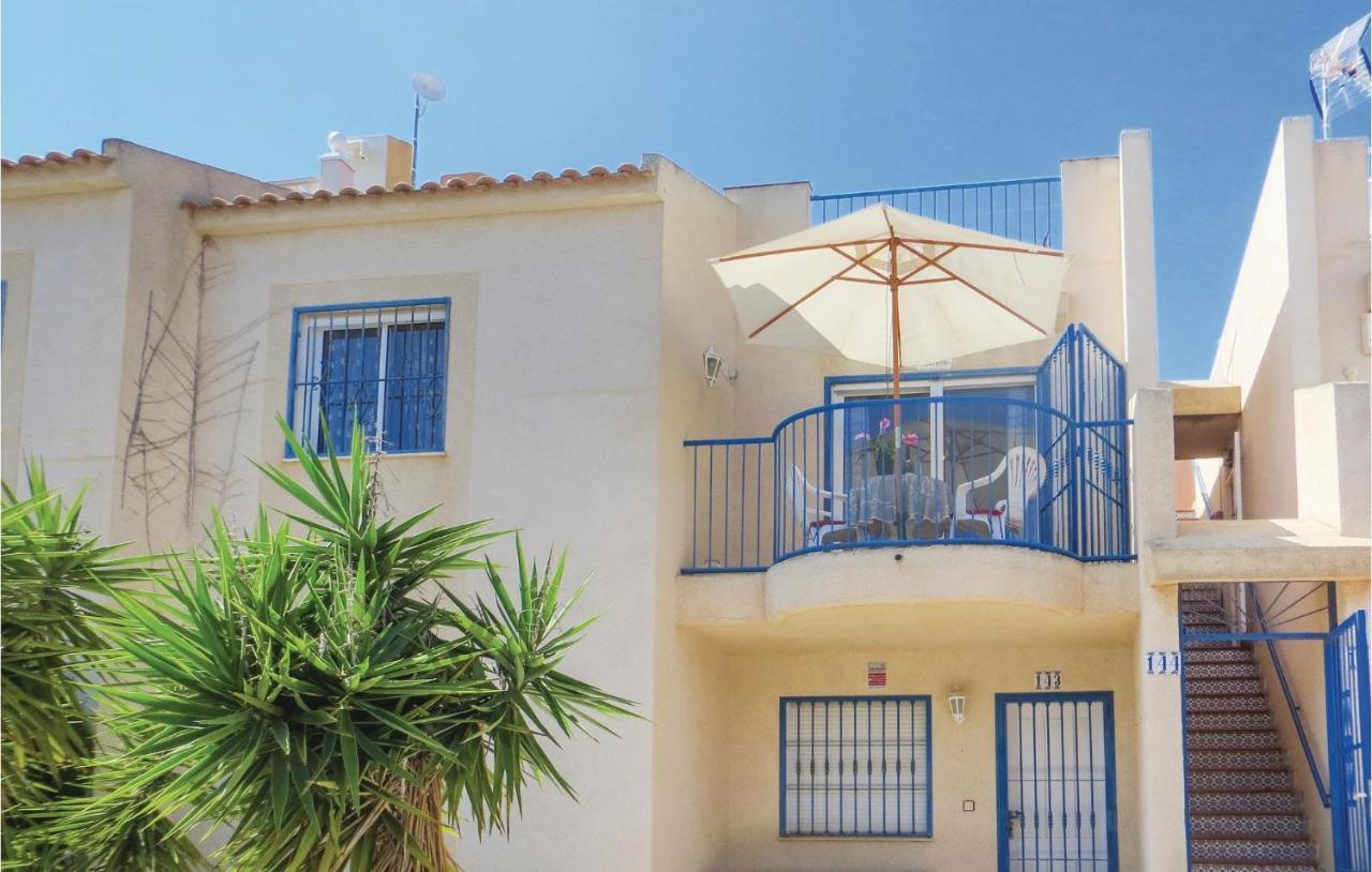 Amazing Apartment In Torrevieja With Kitchen מראה חיצוני תמונה